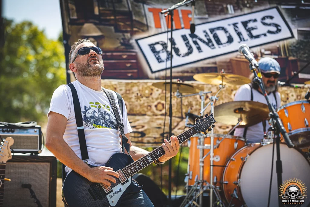 Richard, guitariste des BUNDIES lors de la première édition du Martigues Metal Fest