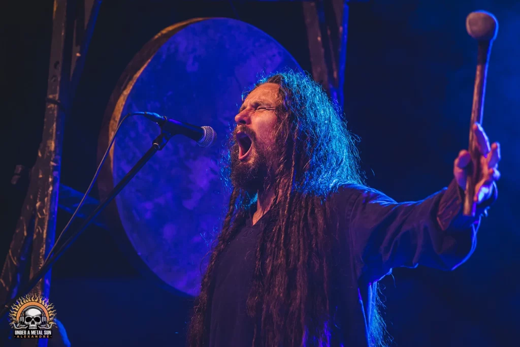 skald-2023-festival_vikings-6 Steeve Petit au sein de SKALD en ouverture de la 4eme édition du Festival Vikings de l'Isle sur la Sorgue