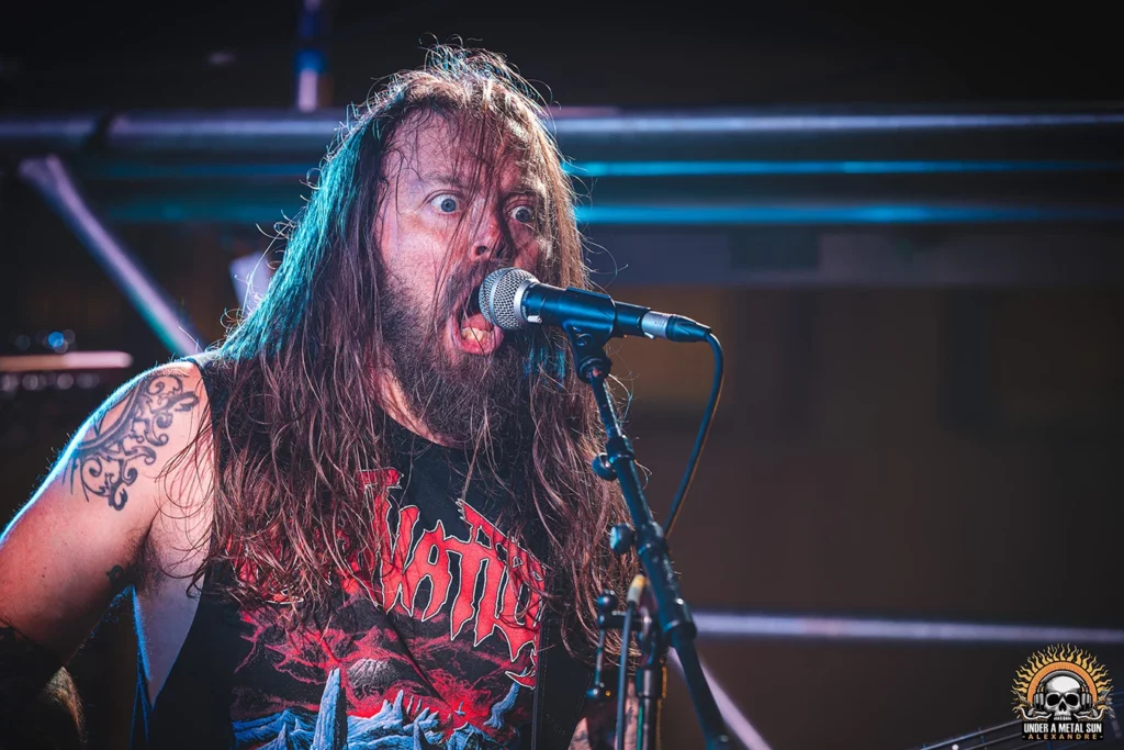 Mike Leon, bassiste de SOULFLY au Secret Place à Saint-Jean-de-Védas, tournée 2024