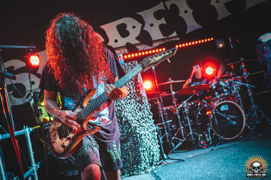 Mike Deleon, guitariste de SOULFLY au Secret Place à Saint-Jean-de-Védas, tournée 2024