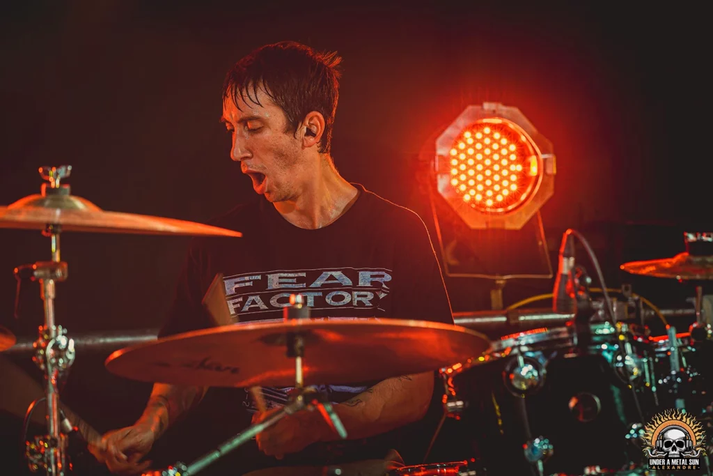 Zyon Cavalera, batteur de SOULFLY au Secret Place à Saint-Jean-de-Védas, tournée 2024