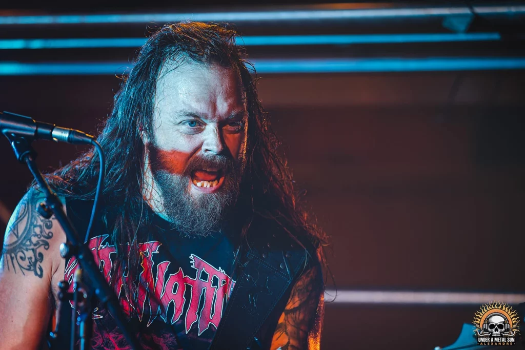 Mike Leon, bassiste de SOULFLY au Secret Place à Saint-Jean-de-Védas, tournée 2024