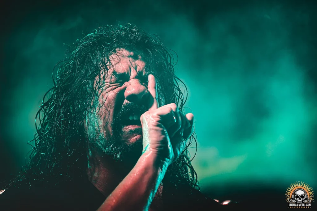 Mike Deleon, guitariste de SOULFLY au Secret Place à Saint-Jean-de-Védas, tournée 2024