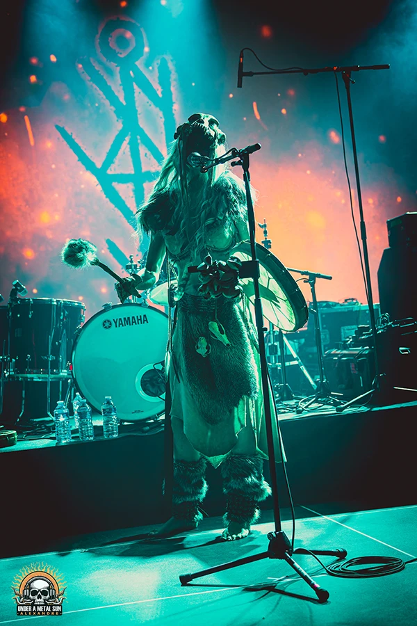 Eihwar, groupe de pagan viking pour la 1ère édition du Distortion festival