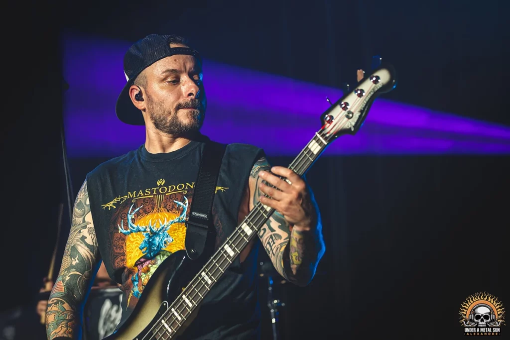 Le bassiste de Death Decline