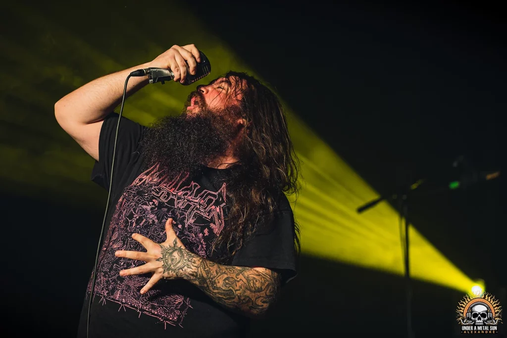 La puissance du growl d'Alexis