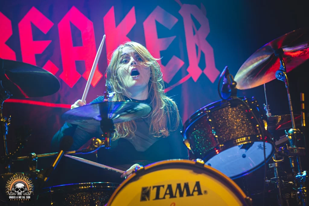 Laëza, la rythmique des Ladies ballbreaker