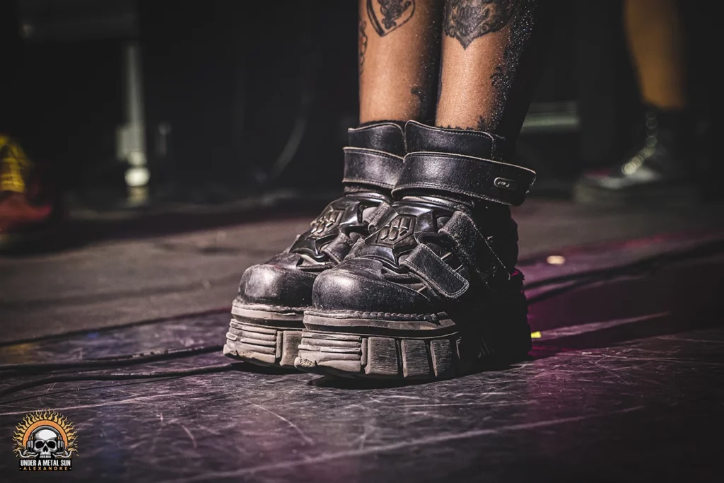 Détails chaussures de June de Bad Tripes, au 6MIC le 7 février 2025 - © Under a metal sun