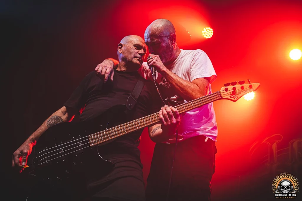 Phil et Reuno, tous deux au sein de LOFOFORA depuis 1989 - © Under a Metal Sun