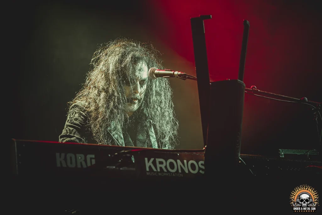 Pierre le Pape immortalisé par Under a Metal Sun