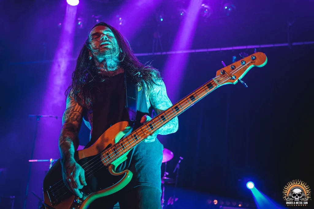 Val, bassiste de Common Enemies, à la METAL NIGHTS du 15/02/2025 - © Under a Metal Sun