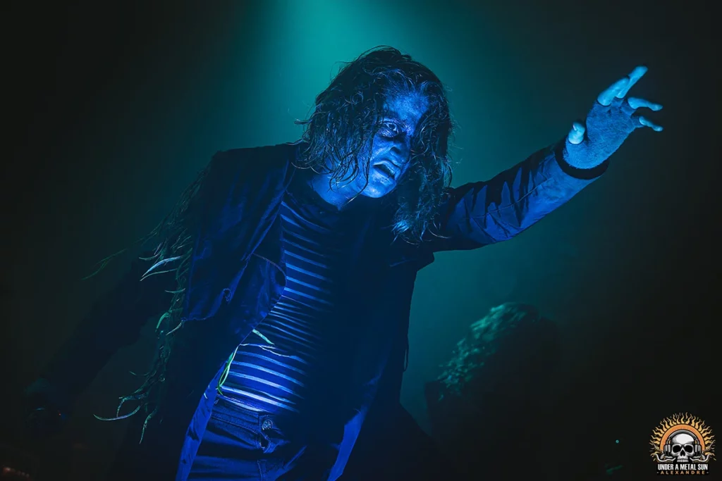 Adsagsona à l'Antirouille de Montpellier lors du concert du 22 mars 2025 -- © Under a Metal Sun