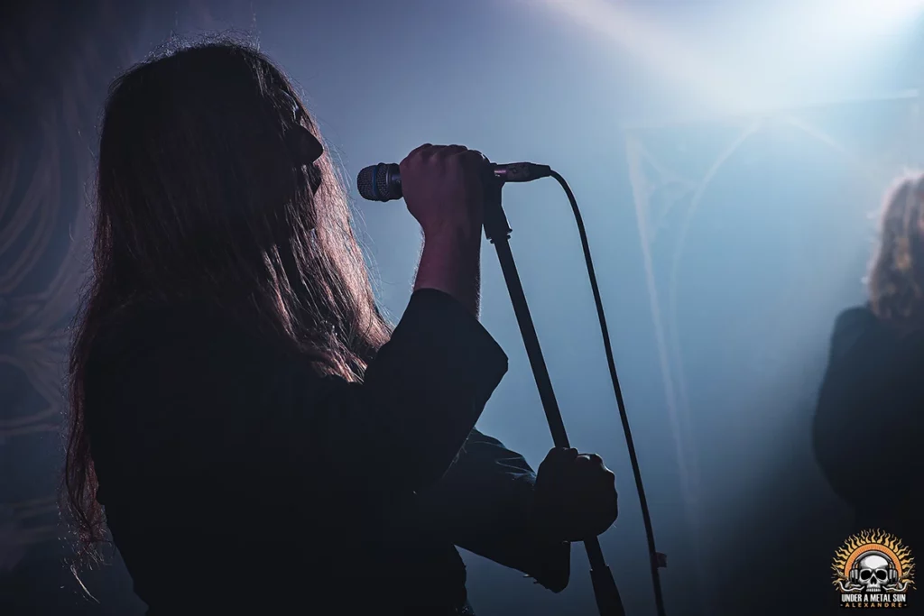 Yharnam, chanteur de Silhouette, le 22 mars 2025 à l'Antirouille de Montpellier - © Under a Metal Sun
