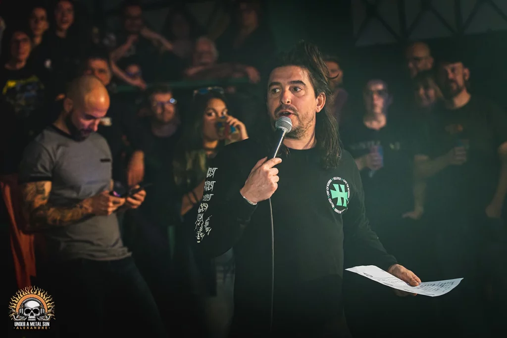 Jimmy Clisson le fidèle animateur du warm-up du Hellfest, ici à Marseille le 25 mars 2025 - Under a Metal Sun