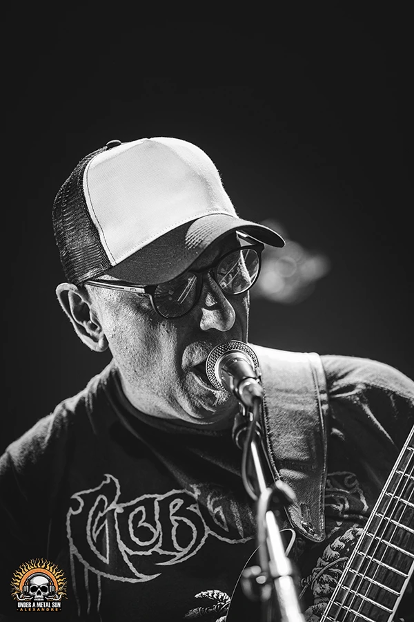 Portrait sur Bruno, leader de Breeding Chaos en 1ère partie de DAGOBA au 6Mic - Under a Metal Sun