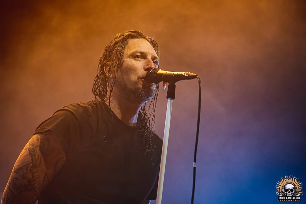 DAGOBA au 6mic pour sa tournée 2025 - Under a Metal Sun