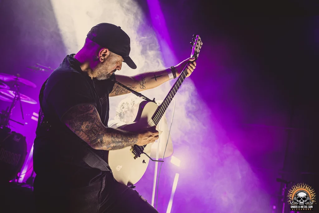 Z Family avec DAGOBA, au 6mic d'Aix en Provence le 26 avril 2025 - Under a Metal Sun