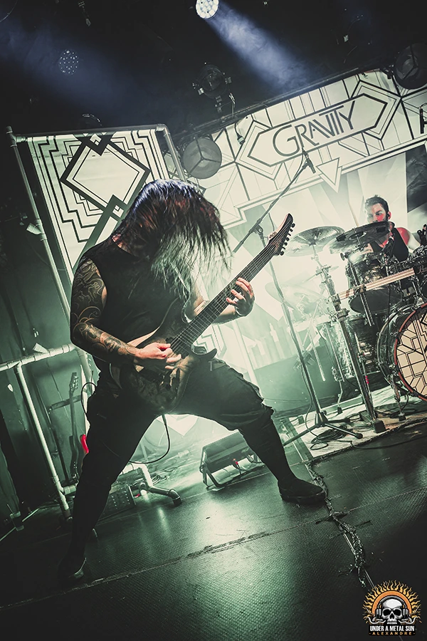 Alexandre, guitariste de GRAVITY, lors du 1er concert organisé par l'asso Rhône's Headbangers - Under a Metal Sun Alexandre, guitariste de GRAVITY, lors du 1er concert organisé par l'asso Rhône's Headbangers - Under a Metal Sun