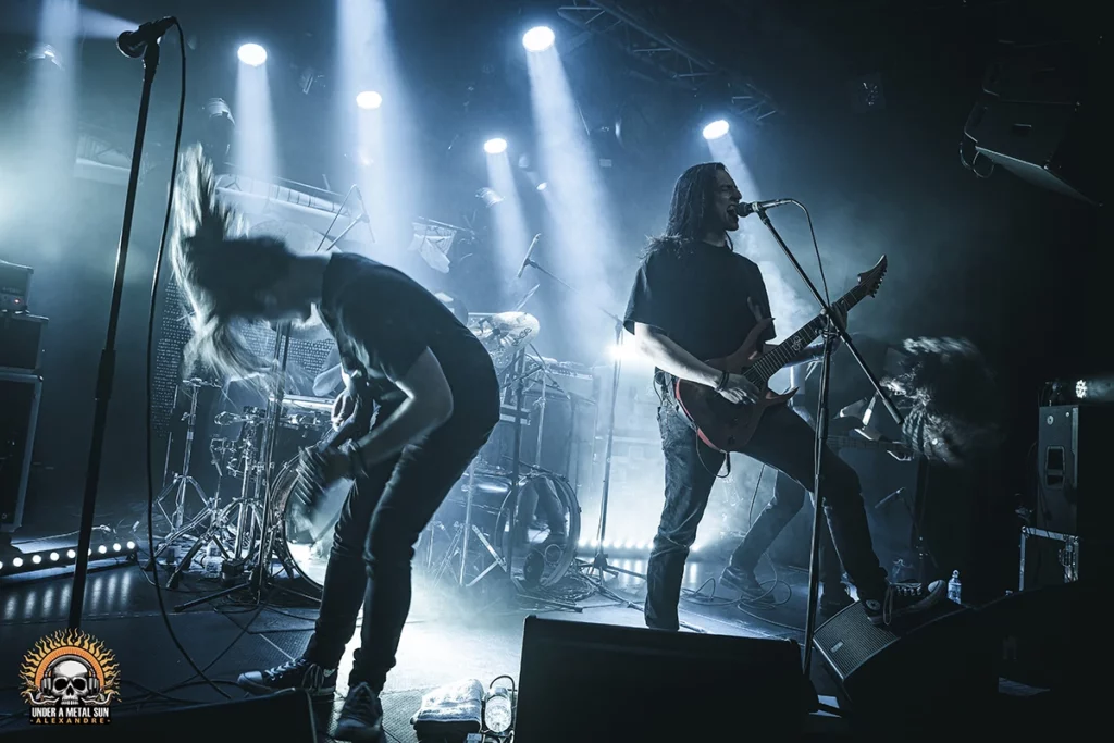 septaria-la-moba–under-a-metal-sun-10