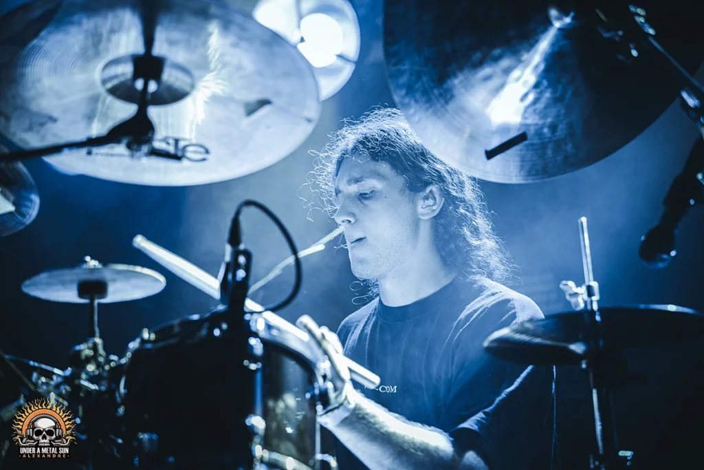 septaria-la-moba–under-a-metal-sun-16