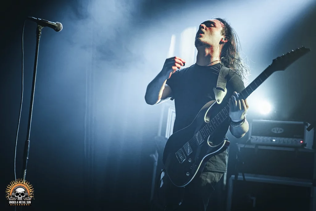 septaria-la-moba–under-a-metal-sun-20