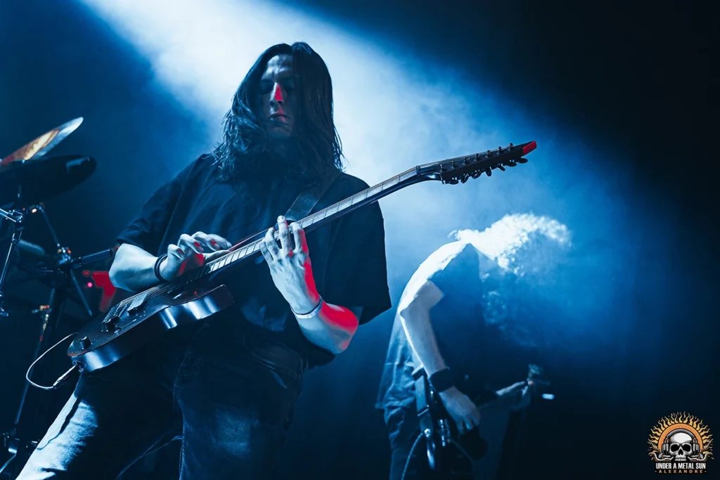 septaria-la-moba–under-a-metal-sun-23