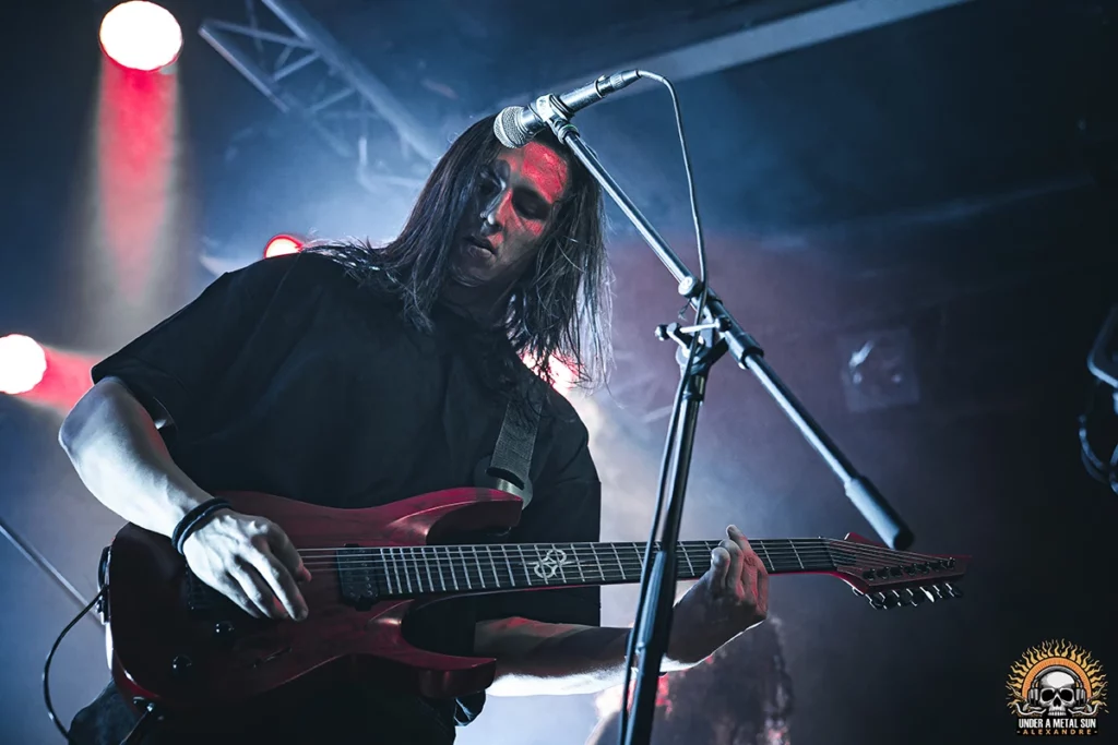 septaria-la-moba–under-a-metal-sun-25