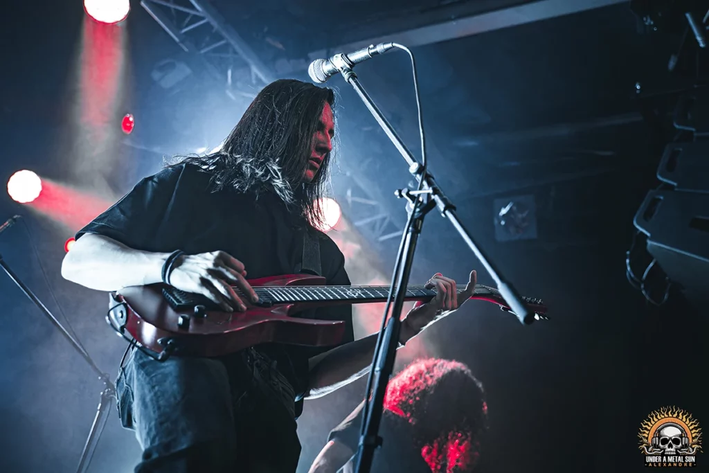 septaria-la-moba–under-a-metal-sun-26