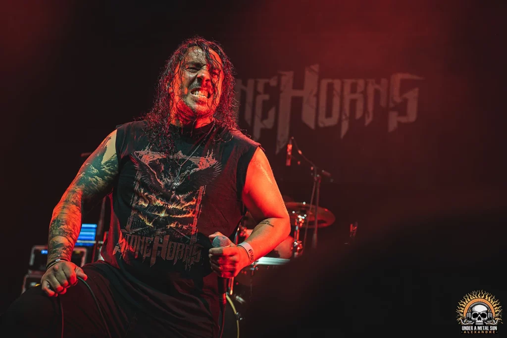 Fred d'ACOD en featuring avec Stone Horns au 6 mic - Under a Metal Sun