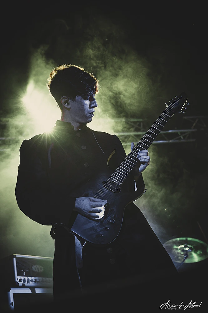 rhodanian-fest-silhouette--under-a-metal-sun-8294