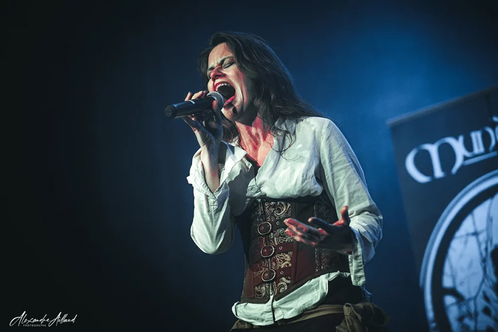 mundilfari-groudoudou-events--under-a-metal-sun-03