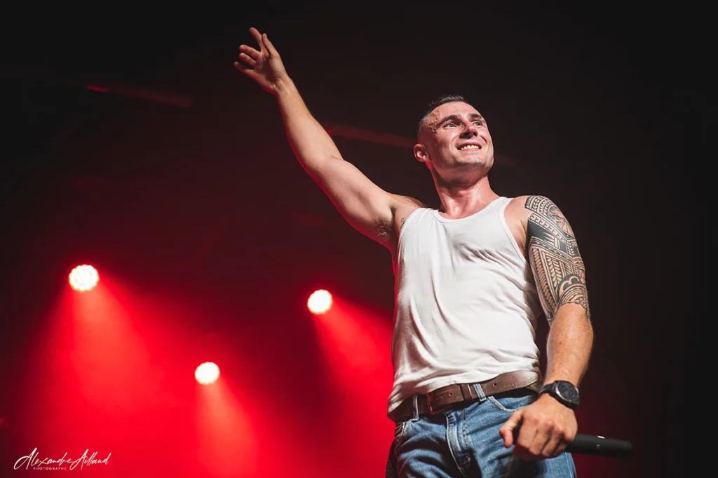 rising-all-star-groudoudou-events–under-a-metal-sun-32