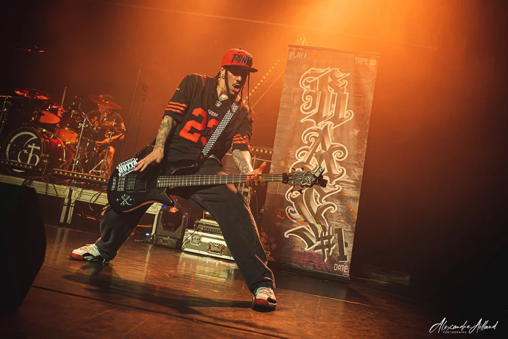 rising-all-star-groudoudou-events–under-a-metal-sun-35