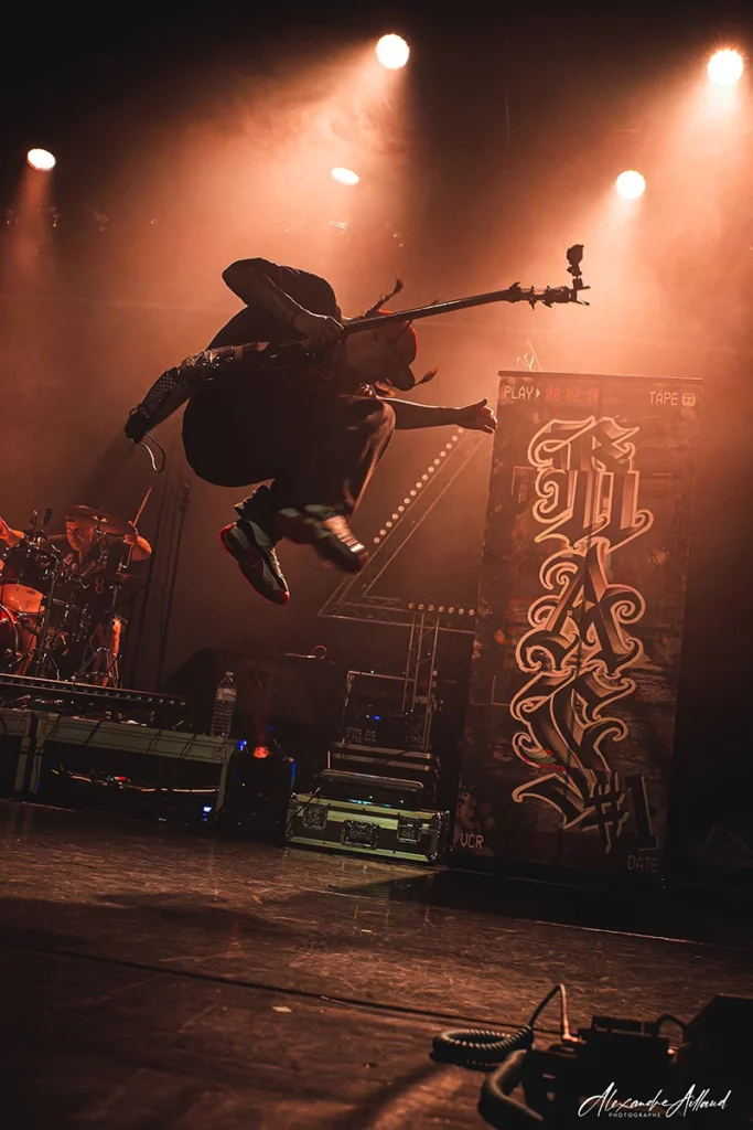 rising-all-star-groudoudou-events–under-a-metal-sun-36