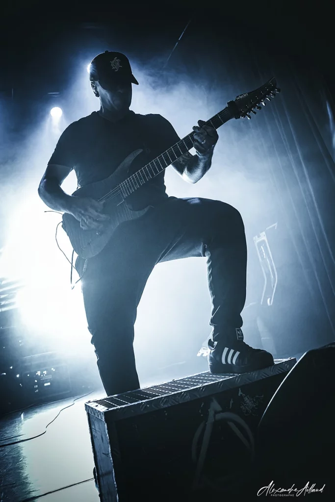 scarlean-groudoudou-events–under-a-metal-sun-04