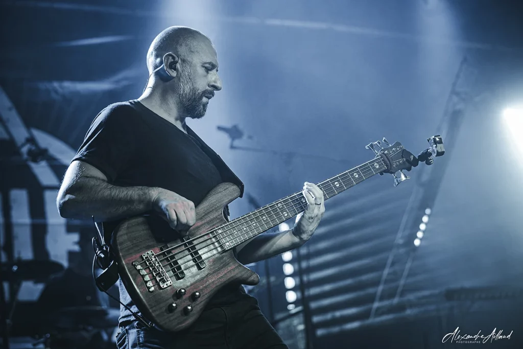 scarlean-groudoudou-events–under-a-metal-sun-08