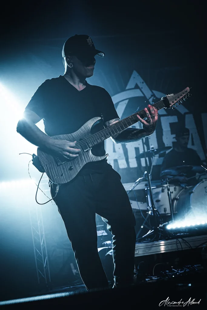 scarlean-groudoudou-events–under-a-metal-sun-19