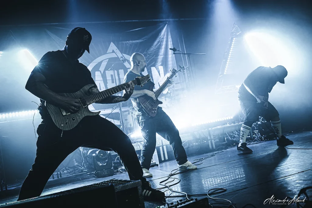 scarlean-groudoudou-events–under-a-metal-sun-20