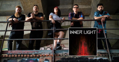 INNER LIGHT sort son 1er album "Nova"