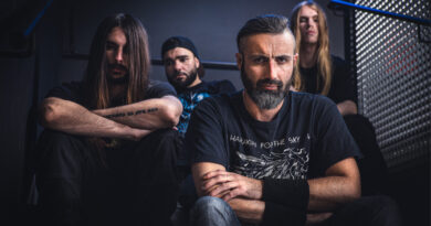 Stone Horns : Le groupe revient plus fort que jamais avec une triple actualité qui va marquer le mois de Novembre