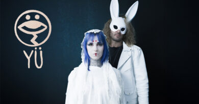 YÜ sort son 1er album "The Calling" - Under a Metal Sun