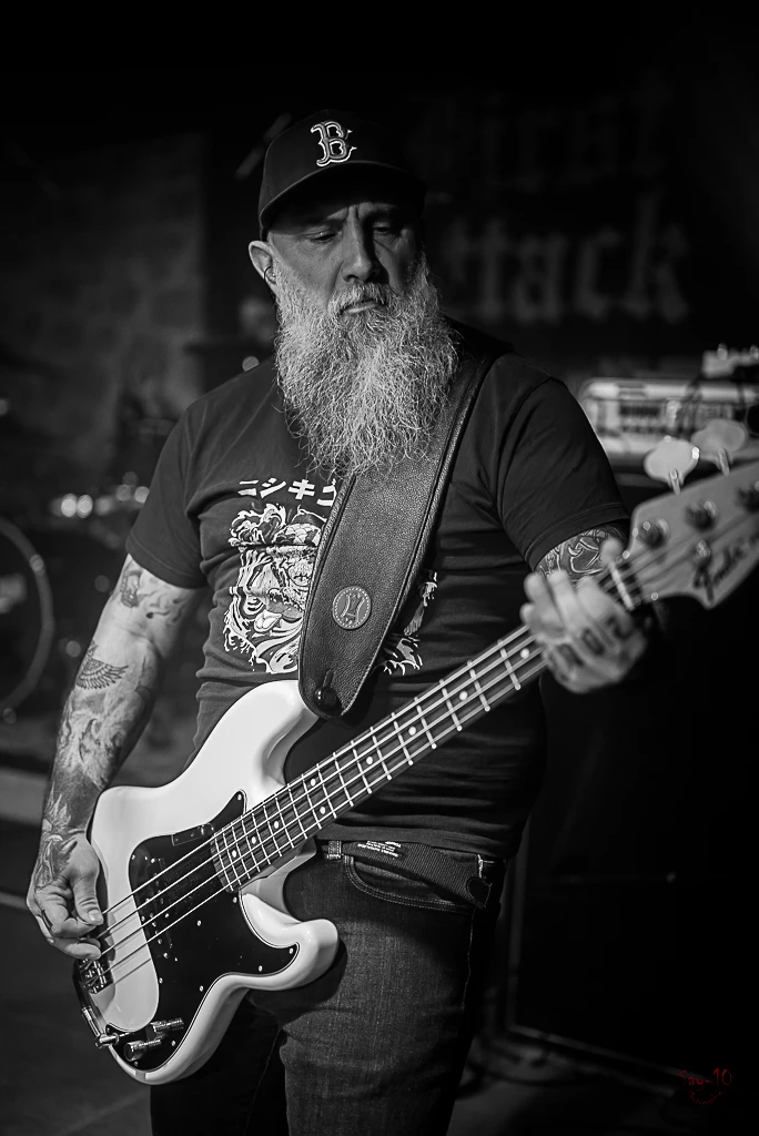 Filade au Dodu de Marseille le 13 février 2026 - Under a Metal Sun