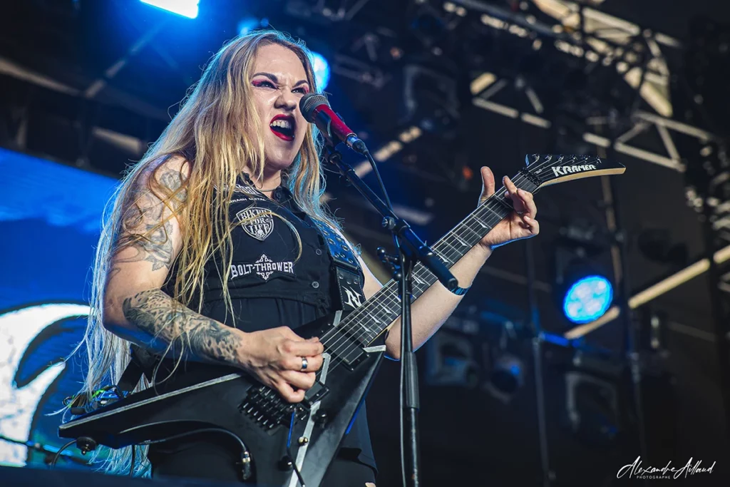 Nervosa sous la tente d'Altar le vendredi 20 juin 2025 au Hellfest - Under a Metal Sun