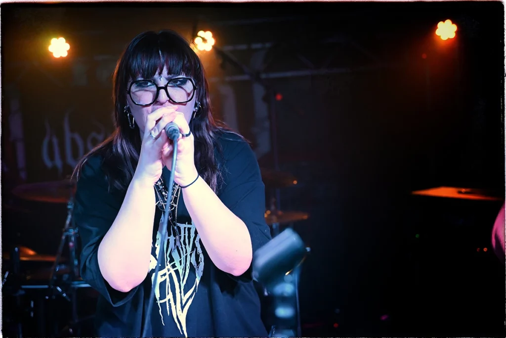 ABSOLEM au That's Neverheal Show au Molotov de Marseille - Under a Metal Sun