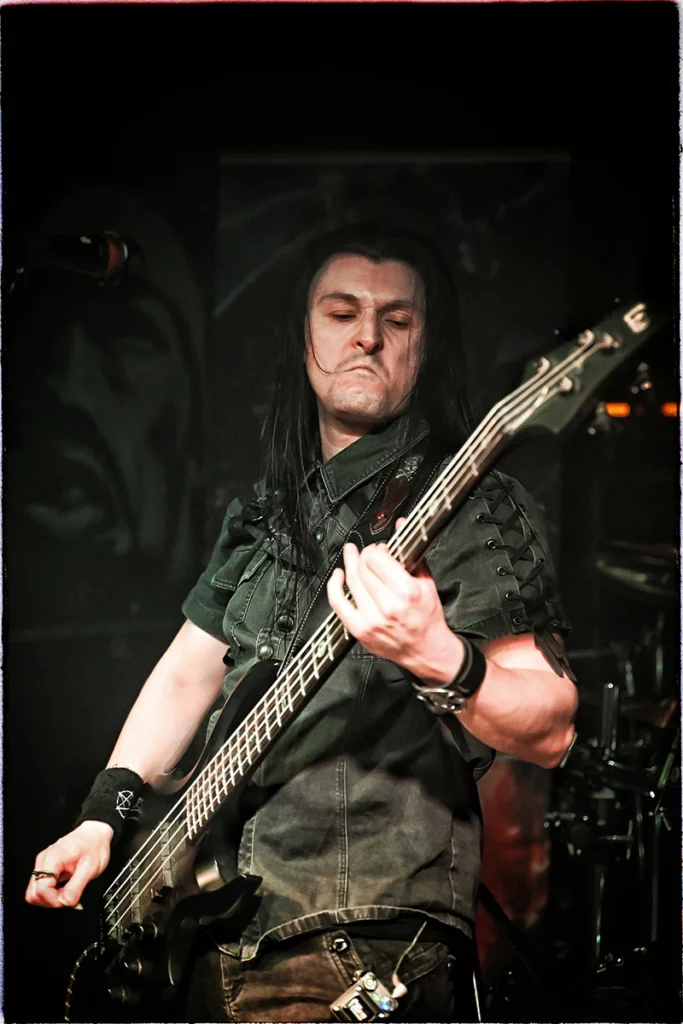 ASHEN HEART au Molotov de Marseille - Under a Metal Sun