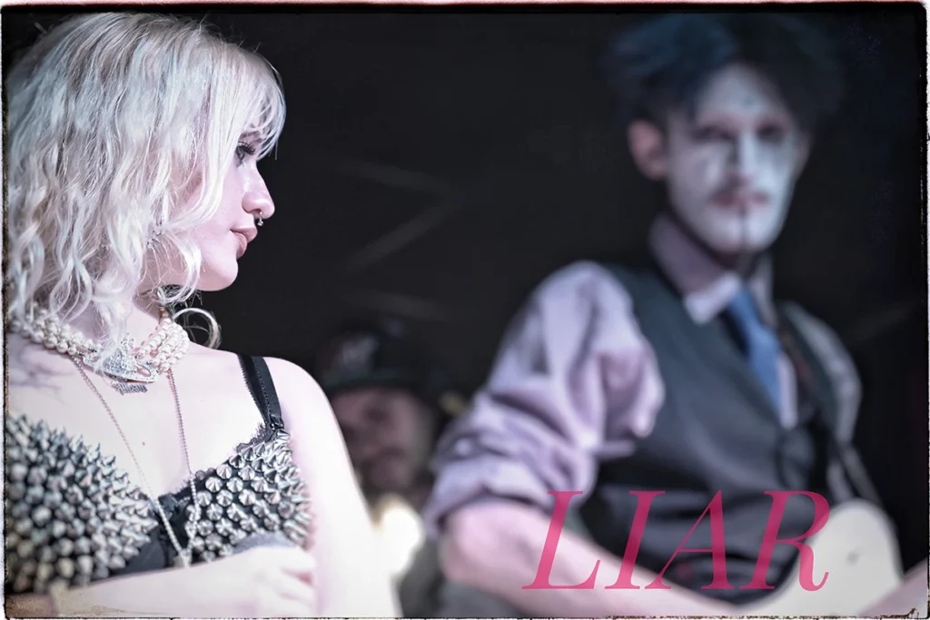 Le groupe de Punk marseillais LIAR