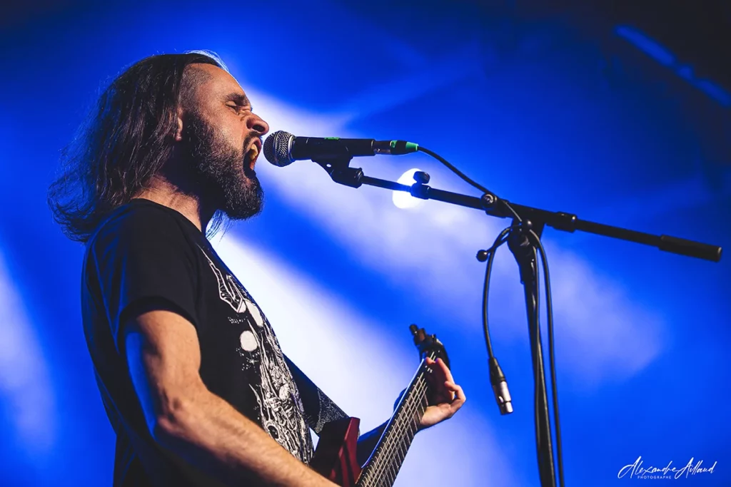 Phil, guitariste d'OBSYD, au concert à Martigues du 28 février 2026 - Under a Metal Sun