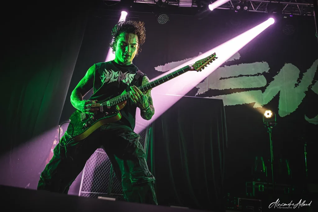 Luka Garotin guitariste de TEN 56. au Headbang Festival au 6MIC d'Aix-en-Provence - © Under a Metal Sun
