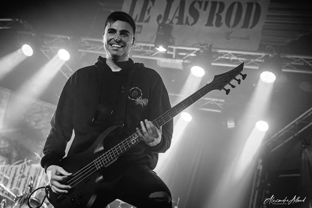Dissociated au Jas'Rod le 16 avril 2026 - Under a Metal Sun