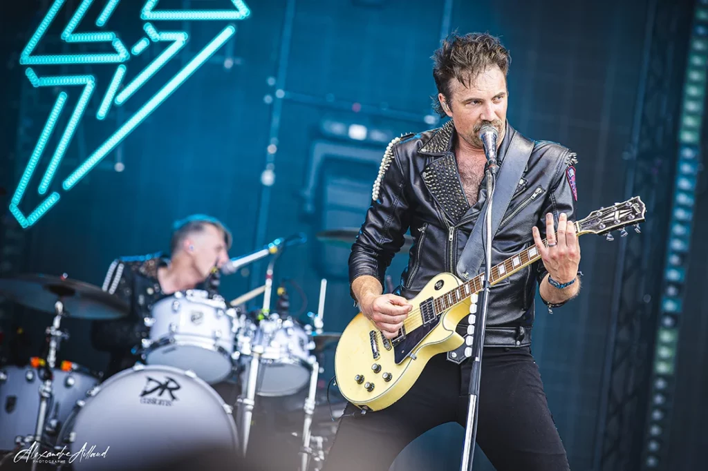 Royal Republic sur la Mainstage 1 lors de la 18eme édition du Hellfest - © Under a Metal Sun